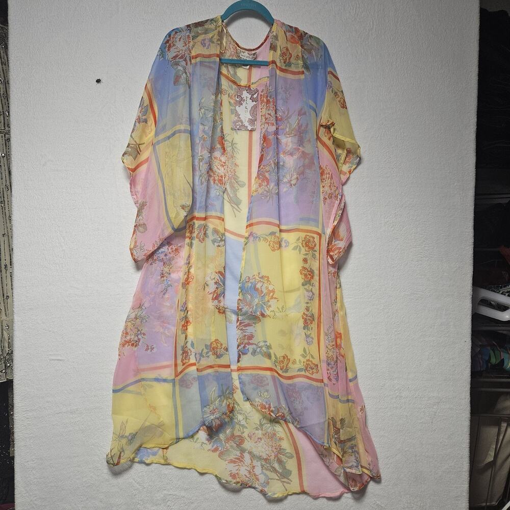 Band‎ Of The Free Pastel Floral Wilder Kimono SZ OS Beach, Vacation, Summer Wrap